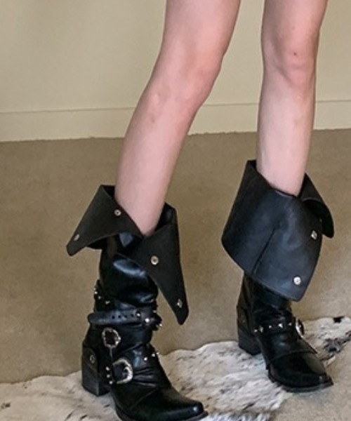 lilful ブーツ 「2WAY」Y2K 足首ベルト付き サイドボタンデザイン