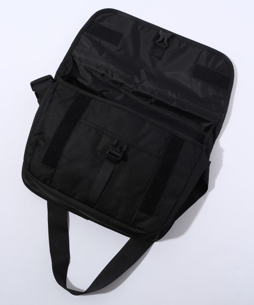 THE NORTH FACE（ザ ノースフェイス） メッセンジャーバッグ FREE