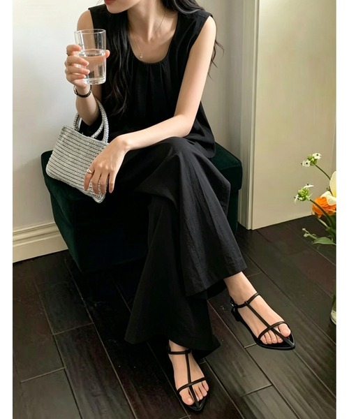 FAVORITO セットアップ ノースリーブバックスリットトップスワイド