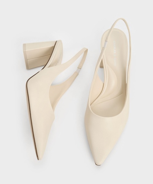 CHARLES ＆ KEITH（チャールズ&キース） パンプス ポインテッドトゥ