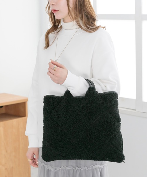 ROBERTA GANDOLFI ブラック ショルダーバッグ A silhouette that transforms, three modes of use, a contemporary