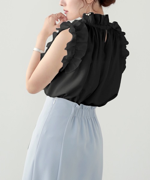 ノコプリーツ NOKO-PLEATS ノコオーノ NOKO OHNO ノースリーブ ブラウス レディース 40 ハローハロー 新品 ノコオーノ NOKO OHNO プリーツジャケット コサージュ 白黒
