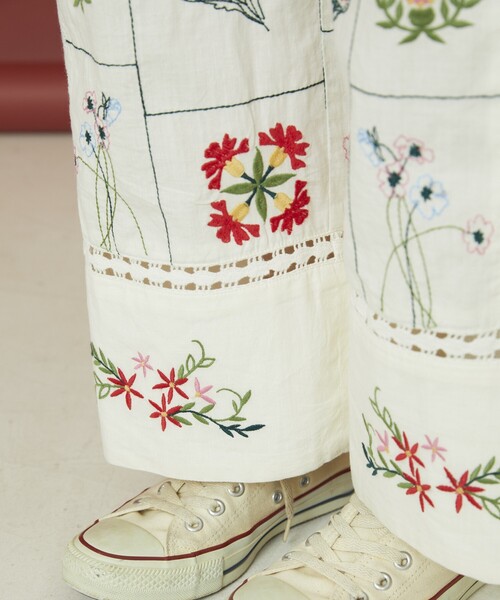 パンツ JUNE Freada パンツ Freada/フリーダ パッチワーク花刺繍パンツ
