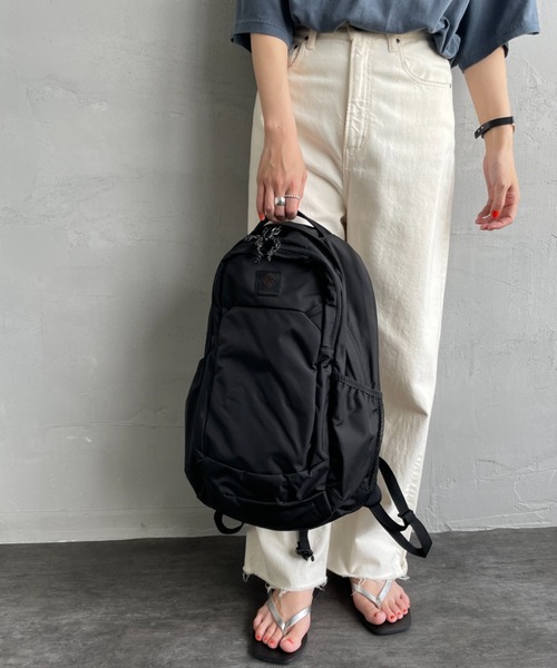 デイバック リュック 「WEB限定」「Columbia/コロンビア」 ワンポイントロゴ パナシーア 25L バックパック レディース メンズの画像