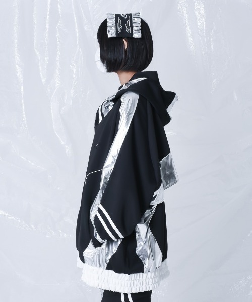 週末値下げレフレム　BIG切替メタリックジャージパーカー　ブラック×シルバー 週末値下げレフレム BIG切替メタリックジャージパーカー