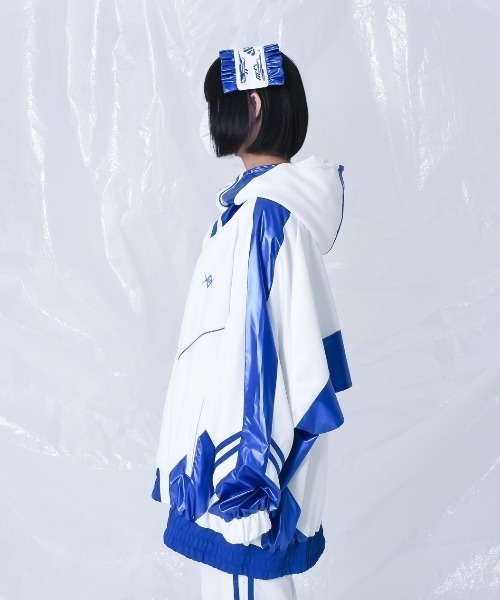 REFLEM ブラック×シルバージップフーディー REFLEM ブラック×シルバージップフーディー