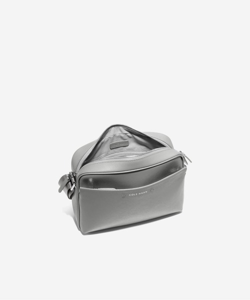COLE HAAN（コールハーン） ショルダーバッグ スローンカメラバッグ