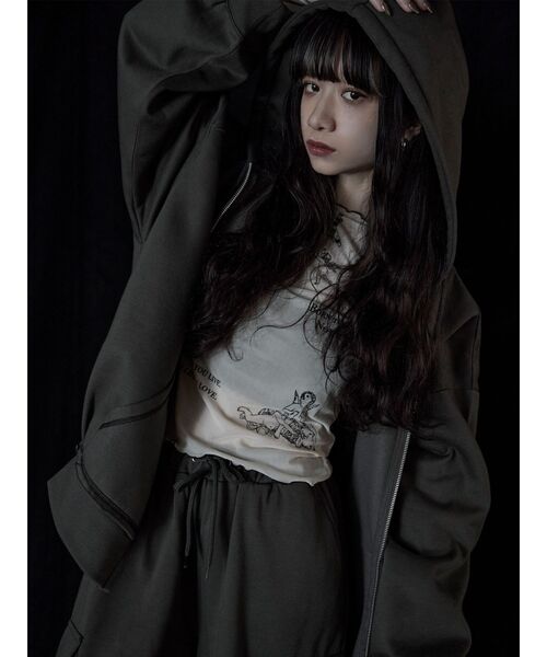 MURUA パーカー Sarah×MURUAユニセックススウェットフーディー