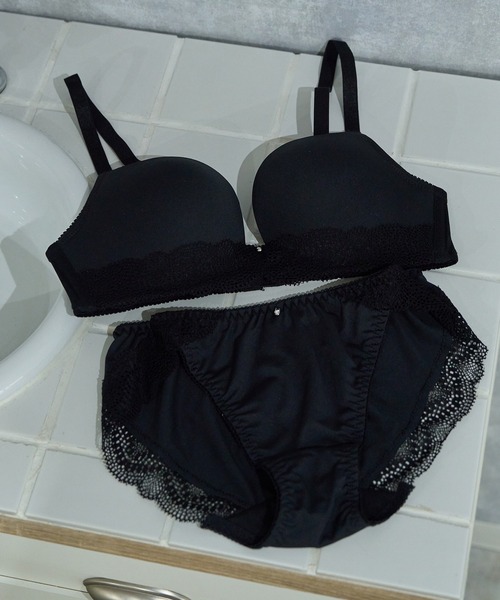 izumi BODY LABO（イズミボディラボ） ブラジャー ショーツセット T