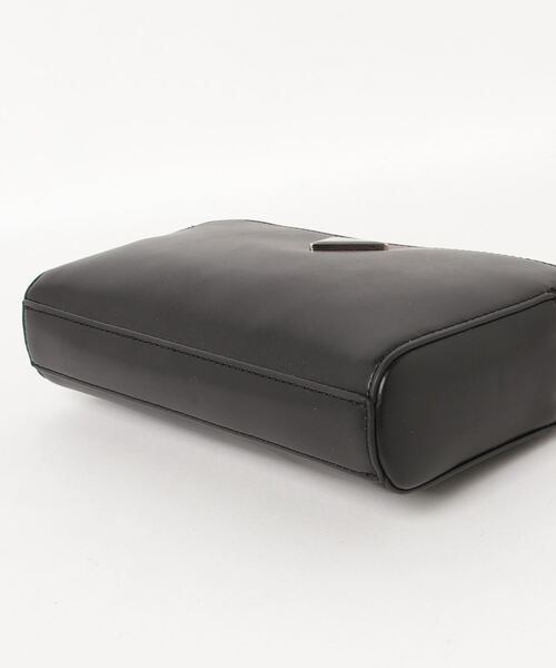 GUESS（ゲス） ショルダーバッグ バッグ DARYNA Status Crossbody