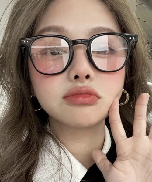 MIU MIU クリアレンズブルーライトカット眼鏡 新品未使用 クリアレンズ (ブルーライトカット) Miu Miu ロゴ サングラス