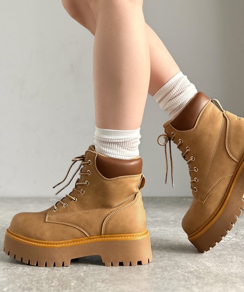 Java ブーツ 「JaVaジャバコラボ」ボリューム感でスタイルアップを