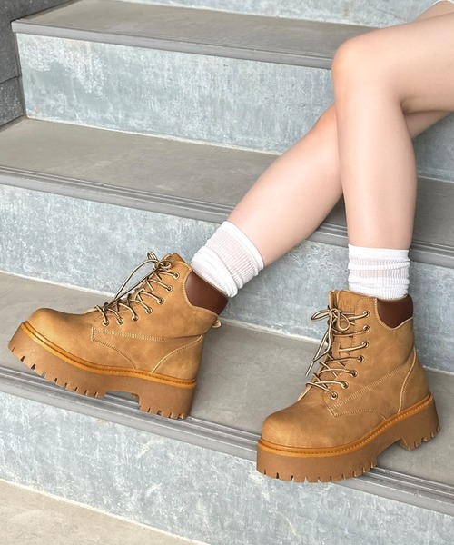 Java ブーツ 「JaVaジャバコラボ」ボリューム感でスタイルアップを