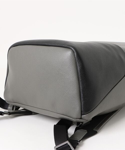 COLE HAAN（コールハーン） デイバック リュック トライボロ バック