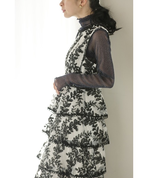 cawaii ワンピース リーフ刺繍の段フレアオーガンジーロングワンピース