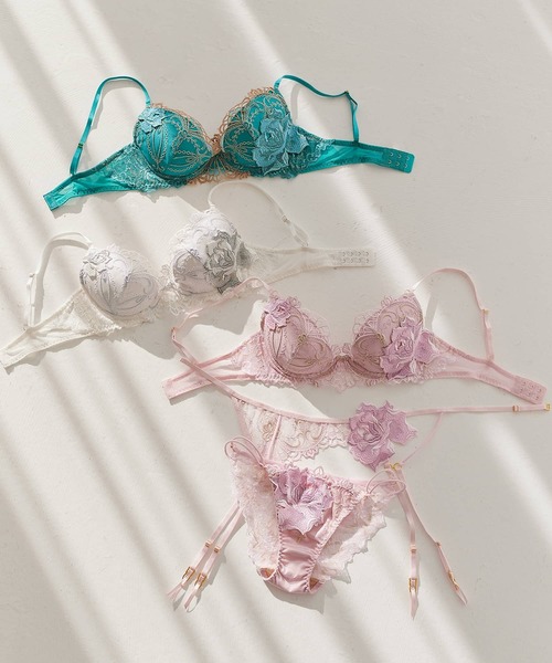 LINGERIEAM（ランジェリアム） ブラジャー ラビリンス グラマーアップ