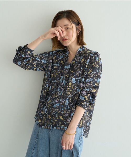 YECCA VECCA（イェッカヴェッカ） ブラウス シャツ ボタニカルフラワー