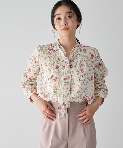 YECCA VECCA（イェッカヴェッカ） ブラウス シャツ ボタニカルフラワー