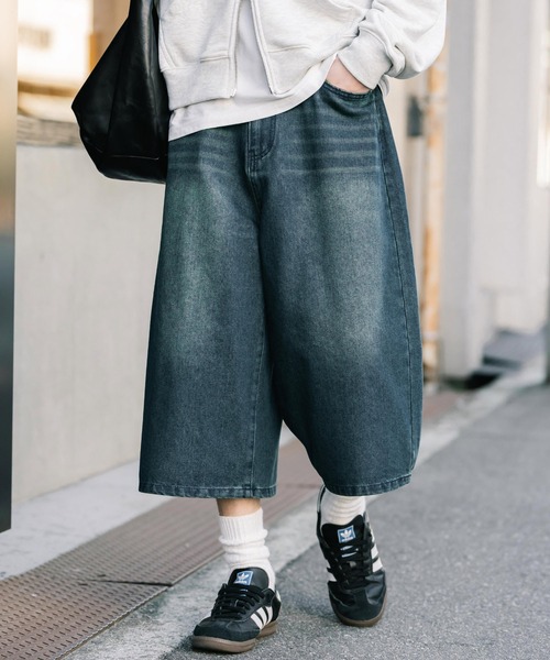 Rocky Monroe（ロッキーモンロー） ワイドパンツ ジーンズ ケミカル
