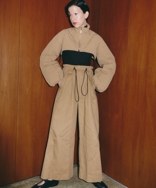 「PERNA」 チノパンツ MEDIUM ベージュ レディースの画像