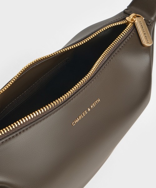 CHARLES ＆ KEITH（チャールズ&キース） 「CHARLES & KEITH