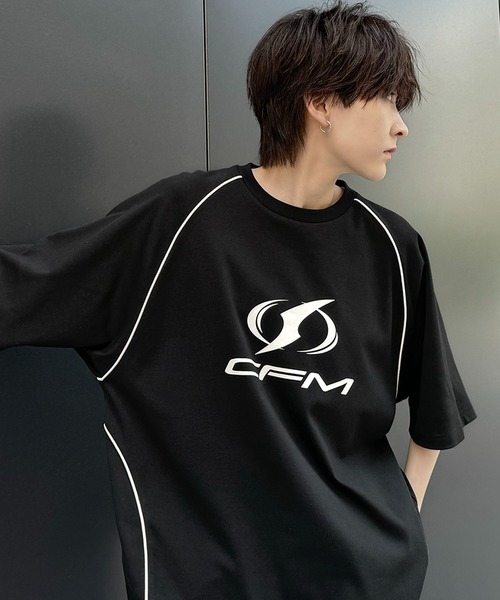 Tシャツ・カットソー 25SS   Relax fit vertical logo sleeve t-shirt Confirm tシャツ 25SS Y2K パイピングライン ロゴプリント