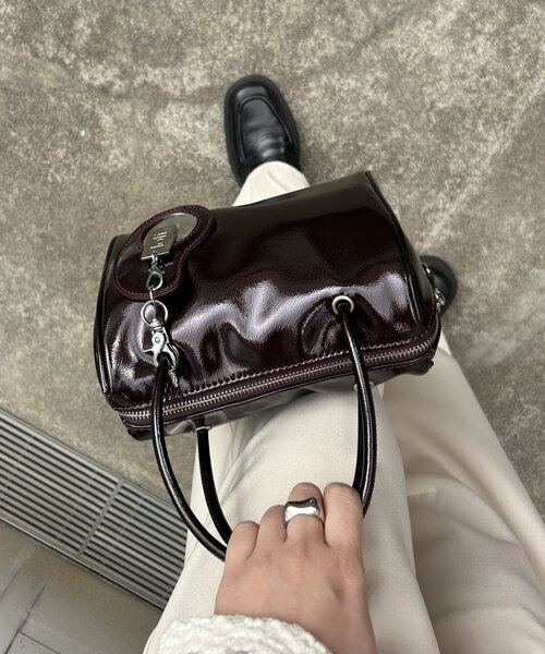 mystic loti ボストンバッグ (完売品) セール】loti エナメルボストンBAG（ボストンバッグ）｜mystic