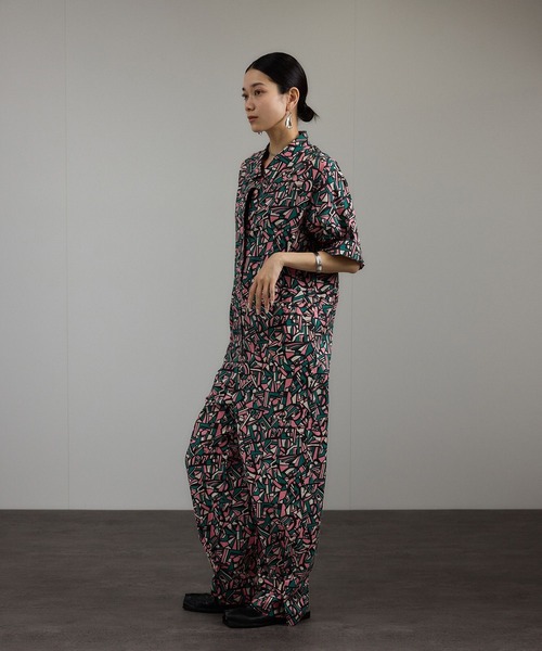 新品　2025 　サロンアダム・エ・ロペのリバティオールインワン36300円 新品 2025 サロンアダム・エ・ロペのリバティオールインワ