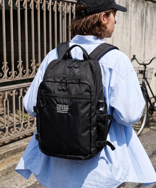 FREDRIK PACKERS（フレドリックパッカーズ） デイバック リュック