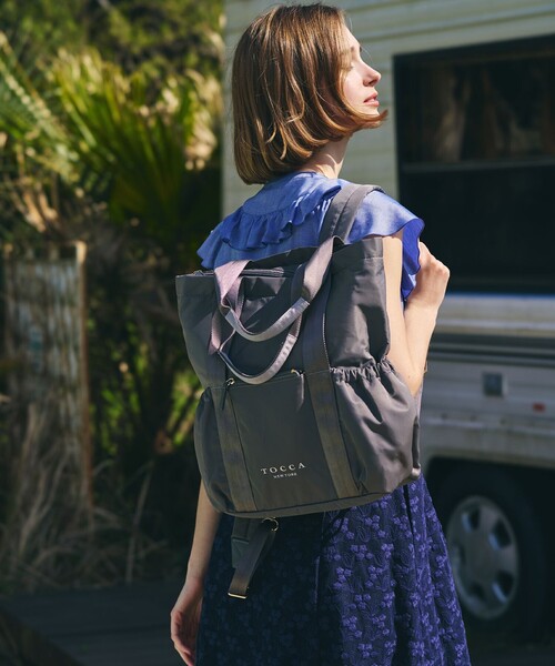 TOCCA デイバック リュック CAROVANA BACKPACK 10ポケットバック