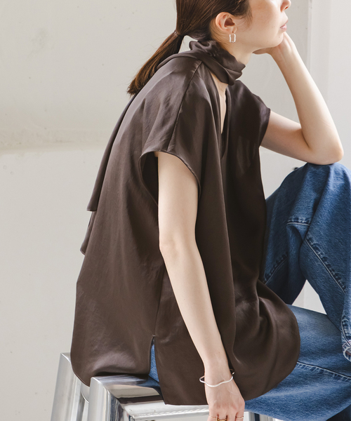 極美品　Noble 　ブラウス　フリーサイズ NOBLE ブラウス シャツ 「洗える」ミューズサテンボウタイ