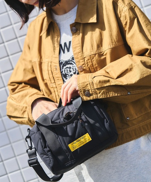 KiU（キウ） ボストンバッグ ショルダーバッグ スクエアパデッドミニ