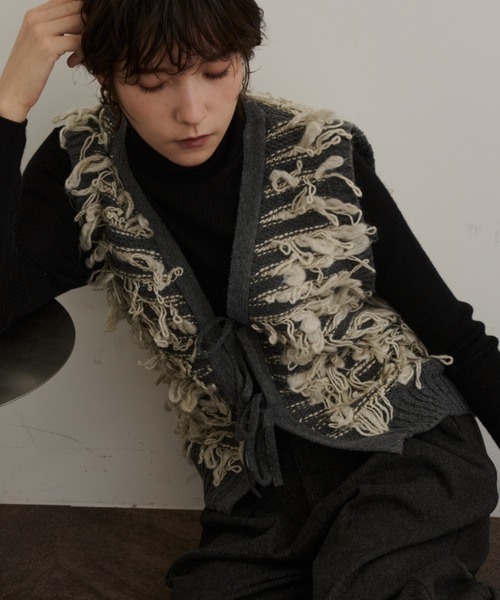 DFFUR. ベスト ジレ ウール混ループニットベスト レディース