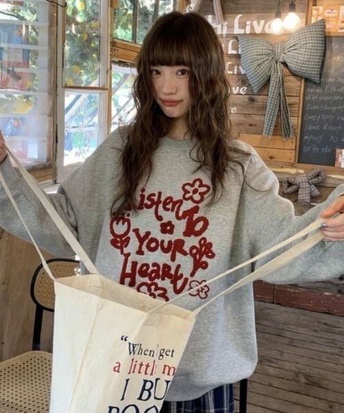 DIAVEL トレーナー スウェット もこもこ立体刺繍スウェット /Listen to