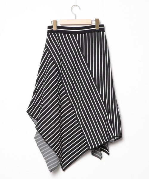「AKIRANAKA」 ストライプ柄フレアスカート 2 ブラック レディース_画像2
