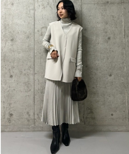 「Mila Owen」 セットアップ 1 グレー レディース