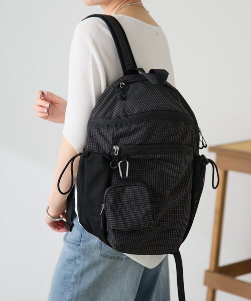 デイバック リュック 強撥水/軽量/強撥水10ポケットバックパック レディースの画像