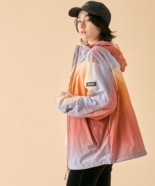 ナイロンジャケット 「UPF50+ SolarPack」撥水 UVカット ソーラーパック グラデーションプリント ジャケット メンズ レディースの画像