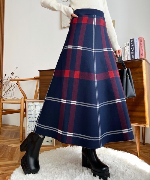 moment+ スカート チェック柄スポンディッシュニットフレアスカート