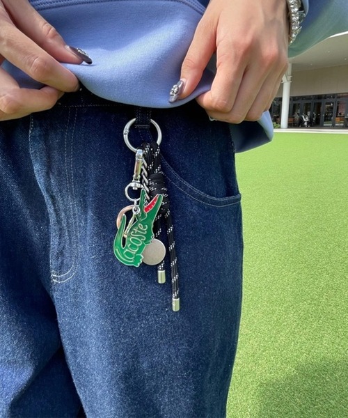LACOSTE（ラコステ） キーホルダー クイーポ ワニロゴメタルプレート