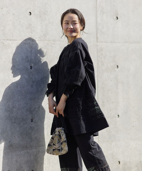 DOOR/『セットアップ対応』レースドッキングチュニックブラウス URBAN RESEARCH DOORS ブラウス シャツ 「セットアップ対応