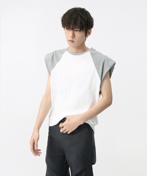 Ressaca（レサーカ） tシャツ オーバーサイズ ショルダーパッド