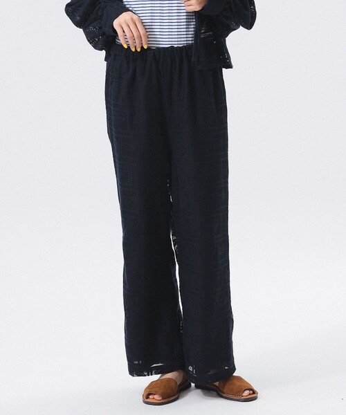 【新品・未使用】BEAMS BOY パンツ(肩紐付き) BEAMS BOY（ビームスボーイ）の「BEAMS BOY / パイピング