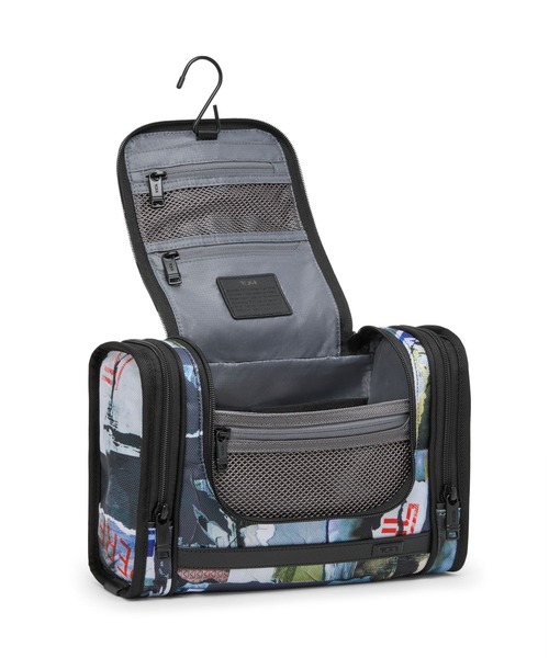 TUMI ポーチ ALPHA ハンギング・トラベル・キット メンズ