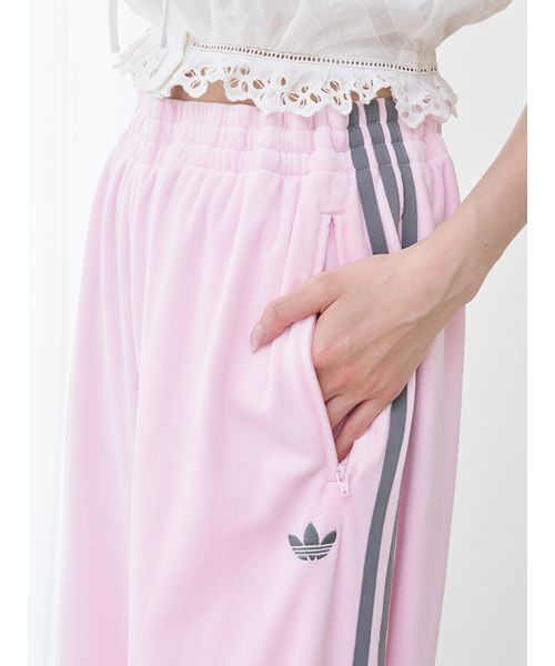 SNIDEL（スナイデル） パンツ 「adidas Originals」FB TP VELOUR