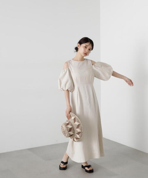「N.（N. Natural Beauty Basic）」 半袖ワンピース SMALL ホワイト レディースの画像