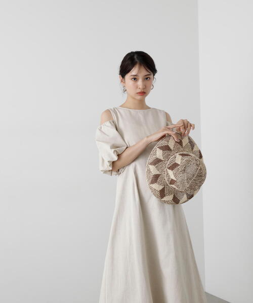 「N.（N. Natural Beauty Basic）」 半袖ワンピース SMALL ホワイト レディースの画像