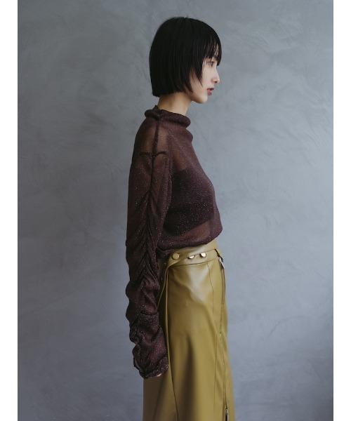 出品〜8/8⭐︎タグ付新品thetoe Spaarne Shirring Top sahara（サハラ） tシャツ Glitter Sheer Shirring Top/グリッター