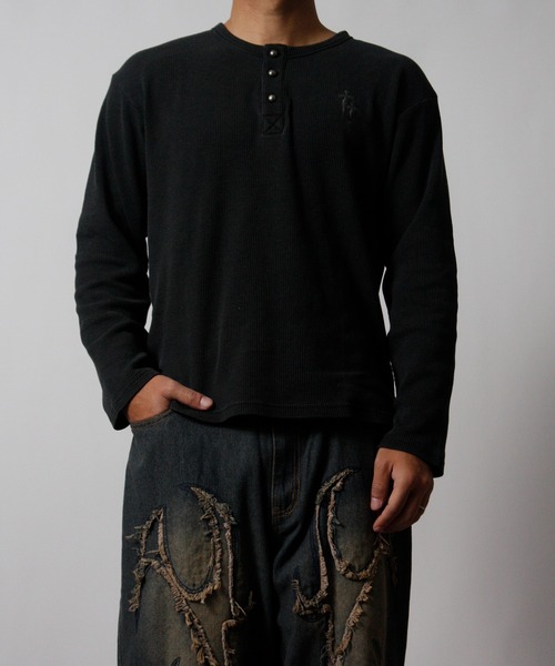 NYLAUS（ナイラス） tシャツ 「NYS」2026新作 ショート丈 クロス刺繍