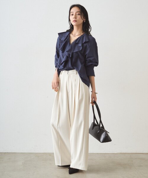 「LOUNGEDRESS」 パンツ MEDIUM ベージュ レディースの画像